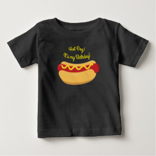 ホットドッグ子供の誕生日パーティー調理師アウトカウト ベビーTシャツ