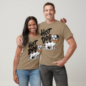 ホットドッグ犬の少年 Tシャツ (ユニセックス)