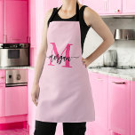 ホットピミニマルンク型モダンモノグラム エプロン<br><div class="desc">ホットピンクのタイポグラフィミニマルックのモノグラムモダンエプロンでキッチンのスタイルを高め!熱いピンクお洒落のミニマルデザインを使ったはっきりしたこのエプロンはモノグラムと組み合わせフォントでモダンある。料理、ベーキング、グリルに最適で、ファッションと機能を調節可能なストラップと耐久性のあるファブリックと組み合わせる。あなたはディナーパーティーを主催するか、料理を開催するかにかかわらず、このトレンディーエプロンはあなたの料理の冒険にパーソナライズされたtouchを追加する。</div>
