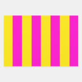 ホットピンクとカナリア色の黄色のストライプ ラッピングペーパーシート (正面3)