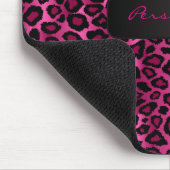 ホットピンクとブラックのイカットヒョウ柄 マウスパッド (コーナー)