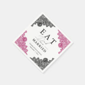 ホットピンクとブラックのフローラレー結婚ス スタンダードカクテルナプキン (角)