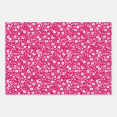 ホットピンクとホワイトフローラルパターン ラッピングペーパーシート (正面2)