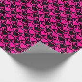 ホットピンクと市松模様に黒のパターン(ハート付) ラッピングペーパー (角)