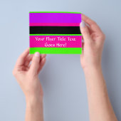 ホットピンクと紫の色調ストライプデザイン チラシ (手)