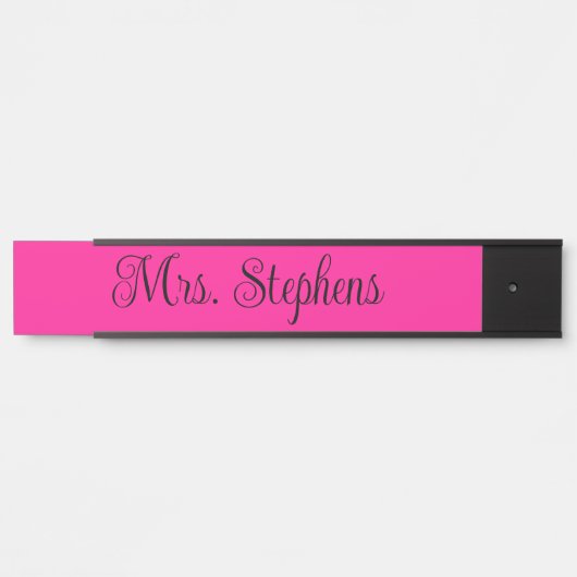 ホットピンクと黒のカーリー書名 サインプレート (正面)