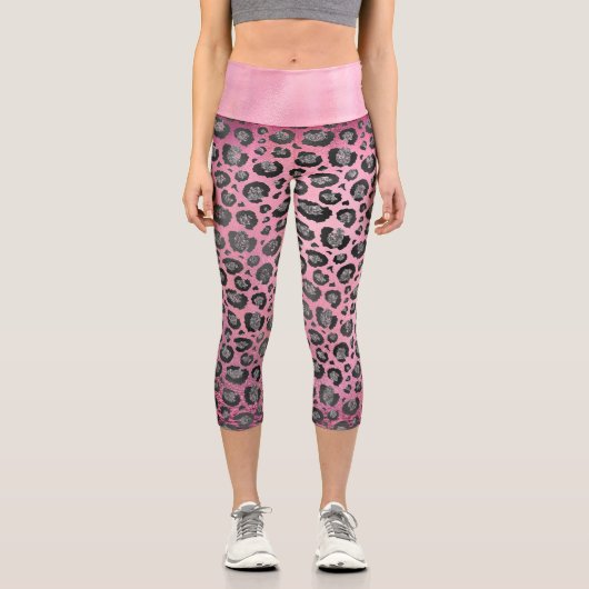 ホットピンクに輝くシルバーヒョウ柄 カプリレギンス (正面)