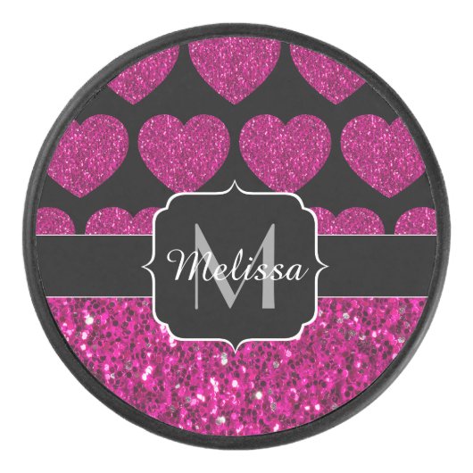 ホットピンクのハートフェイクスパークルズパターンモノグラム アイスホッケーパック (正面)