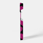 ホットピンクのハートフェイクスパークルズパターンモノグラム iPhoneケース (左側面)