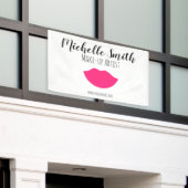 ホットピンクの唇デザインメイクアップアーティスト 横断幕 (ビルの外側)