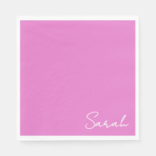ホットピンクの紙ナプキンと名前 スタンダードランチョンナプキン (正面)