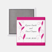 ホットピンクの羽が日付を保存 マグネット (正面/裏面)