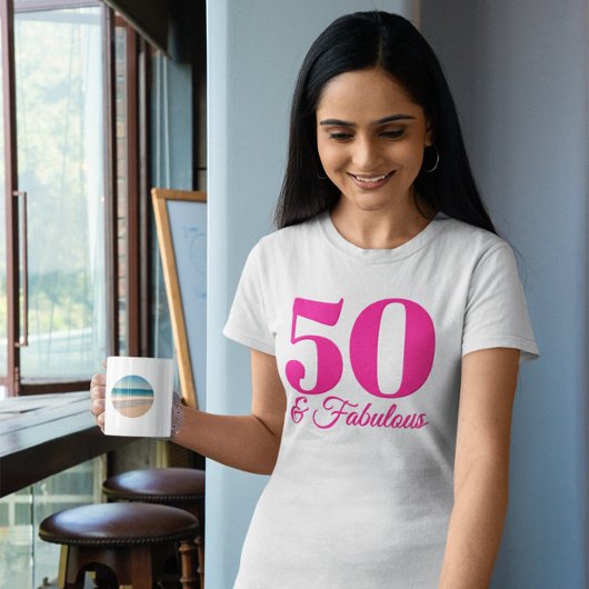 ホットピンクの50歳おめでとうデザイン Tシャツ