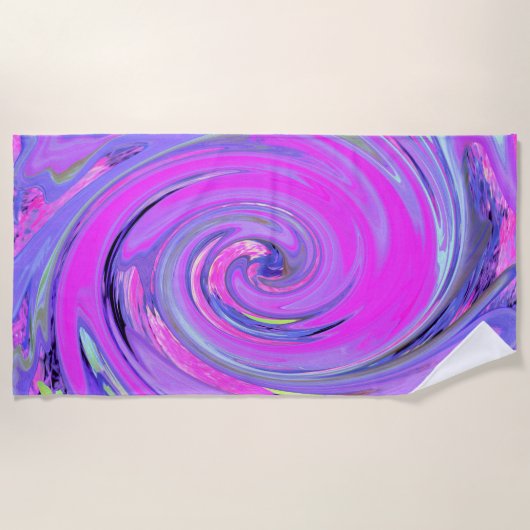 ホットピンクカラフルとパープルボホヒッピーの渦巻き ビーチタオル (正面)