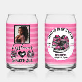 ホットピンクグリッタースニーカーボールフォト誕生日 ガラス缶 (裏面)