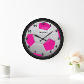 ホットピンクサッカーボールスタイル ラージ壁時計 (ホーム)