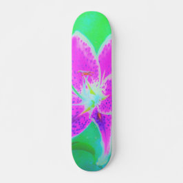 ホットピンクスターガーザーリリオンターコイズとグリーン スケートボード