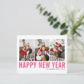 ホットピンクタイポグラフィフォトコラージュ新年 シーズンポストカード (スタンド正面)