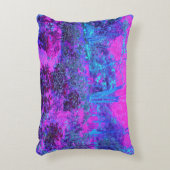 ホットピンクトリップ（幻覚体験）のようなとブルーの印象派の風景 アクセントクッション (正面(垂直))