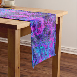 ホットピンクトリップ(幻覚体験)のようなとブルーの印象派の風景 ショートテーブルランナー