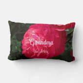 ホットピンクバラパーソナライズされた – 母の日 ランバークッション (裏面)