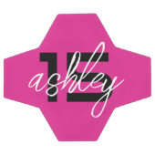 ホットピンクパーソナライズされたプレイヤーの名前と番号 サッカーボール (フラット)