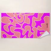 ホットピンクピーチアプリコットレトロフルードアートカスタム ビーチタオル (正面)