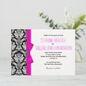 ホットピンクボウ付きダマスク結婚式招待状 招待状 (スタンド正面)