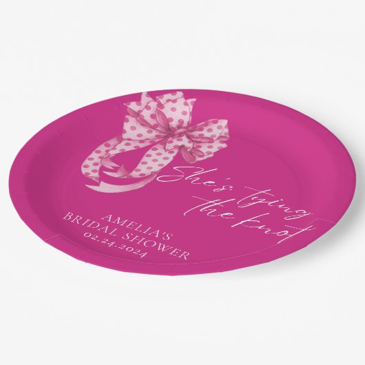 ホットピンクボウ彼女が結ぶノットブライダルシャワー ペーパープレート (アングル)