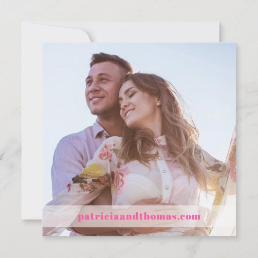 ホットピンクモダンハンドファンの結婚式の日付を保存 招待状 (裏面)