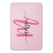 ホットピンクモノグラムガールズドルムルーム バスマット (正面縦)