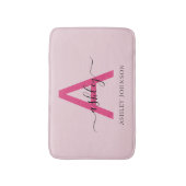 ホットピンクモノグラムガールズドルムルーム バスマット (正面縦)
