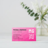 ホットピンク幾何学的メッシュパターンQRコードモノグラム 名刺 (スタンド正面)