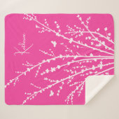 ホットピンク蝶の枝カスタマイズ可能な名前 シェルパブランケット (正面(横))