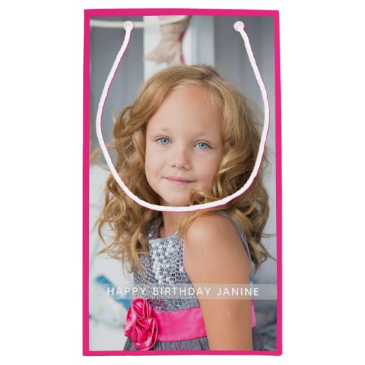 ホットピンク誕生日フォトカスタム抱き枕 スモールペーパーバッグ (裏面)