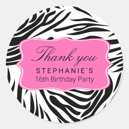 ホットピンク誕生日付き白黒ゼブラプリント ラウンドシール (正面)