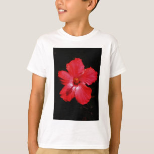 ホットピンク赤ハイビスカスフラワーオンブラック Tシャツ