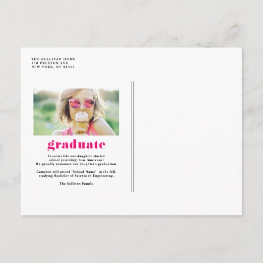 ホットピンク2025はっきりしたタイポグラフィ写真卒業 案内ポストカード (裏面)