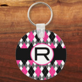 ホットピンク&ブラックアーガイルモノグラムキーチェーン「R」 キーホルダー (正面)