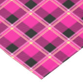 ホットピンク、ブラック、イエロープレイド テーブルクロス (アングル)