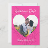 ホットピンク モダン フォト ハート フレーム Save The Date 招待状 (正面)