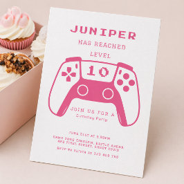 ホットピンク レベルアップ ゲーマーガールズ 誕生日パーティー 招待状
