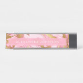 ホットピンク、白およびゴールドフォイル大理石モダン石 デスクネームプレート (正面)