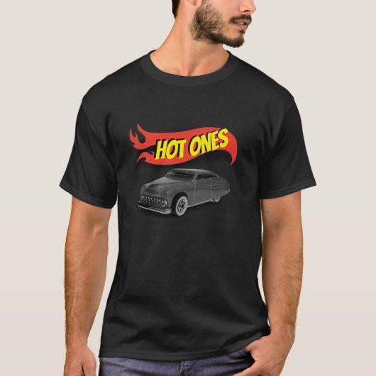 ホットホイールdiecastリードスレッドダークTシャツ Tシャツ (正面)
