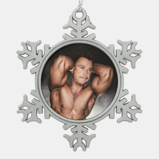 ホット男セクシーなシルレスボディビルダーhunk筋肉 スノーフレークピューターオーナメント