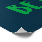 ホッピーな笑顔の漫画のカエルを心配しない ポスター (角)