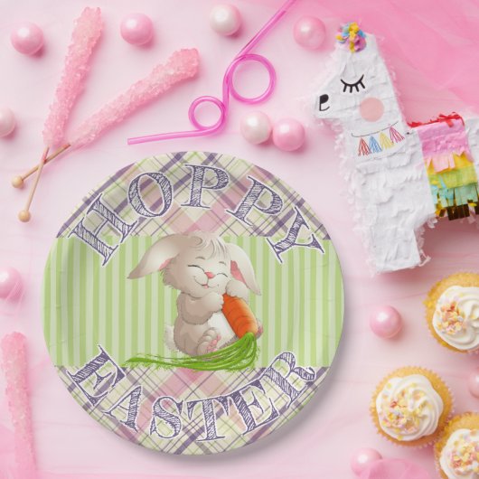 ホッピーハッピーイースターバニーストライプズおよび格子柄 ペーパープレート (パーティー)