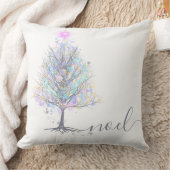 ホテルパステルがクリスマスツリーを照らす クッション (ブランケット)