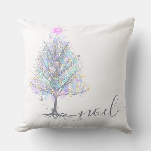 ホテルパステルがクリスマスツリーを照らす クッション (正面)