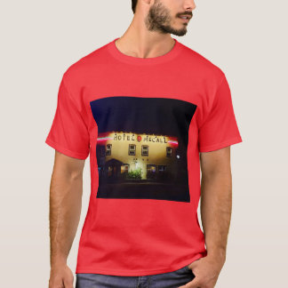ホテル・マコール輝く Tシャツ